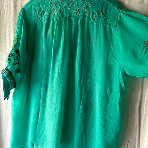 💚💙Gorgeous Johnny Was Aqua Green Blouse! - Picture 13 of 13